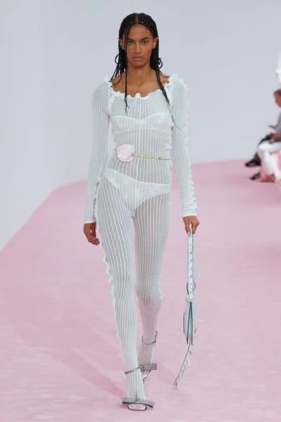 Look 8